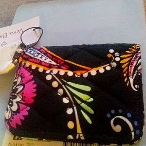 Nwt Vera bradley key chain id seethrough slot on outside and inside